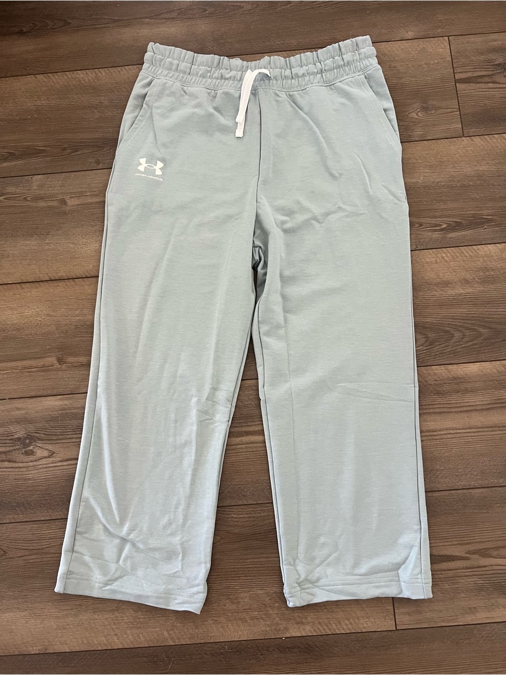 NWT Under Armour Rival Terry Flare Crop Pants Women S Harbor Blue
